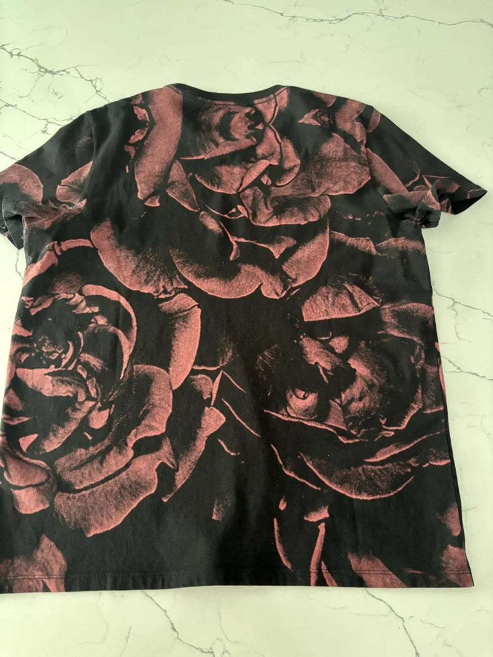 GUESS Black T-Shirt with Dusty Rose Floral Print - Picture 7 of 7